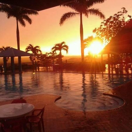 Hotel Villa Karen Puerto Gaitán エクステリア 写真